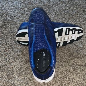 Like new Footjoy Superlites XP Size 10.5